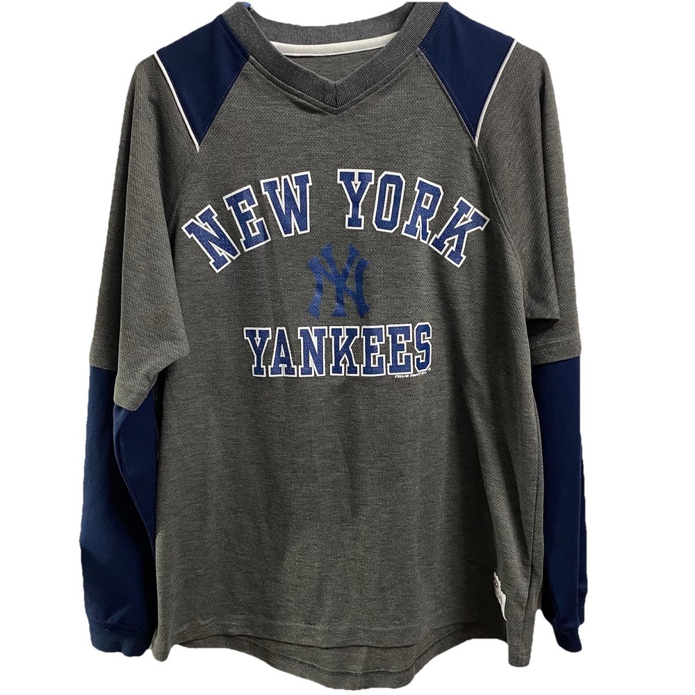 True Fan Men's New York Yankees Baseball Blue long sleeve V-neck Shirt Sz. L